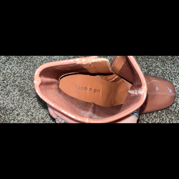 Madden Girl Size 8m Boots - Picture 6 of 7